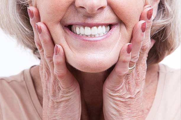 servico Protese Dental Cirurgias Odontológicas